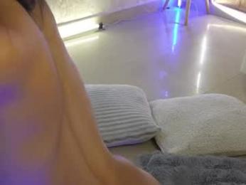 bella19__ — Chaturbate recorded stream image, 19.03.2026 23:20