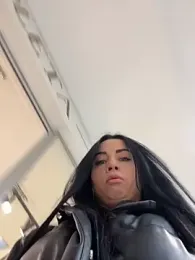 CrazzyChicks — Stripchat recorded stream image, 21.03.2026 05:20