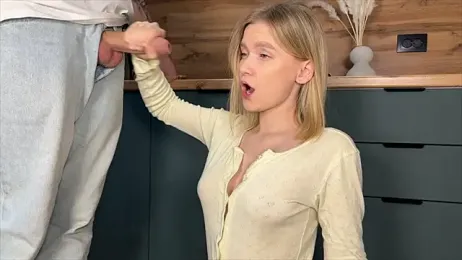 Adelovenick — Stripchat recorded stream image, 22.03.2026 04:30