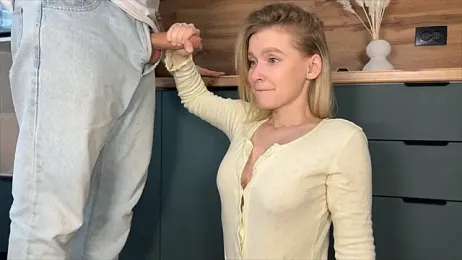 Adelovenick — Stripchat recorded stream image, 22.03.2026 04:30