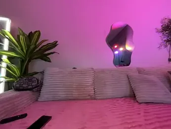 chloetease — Stripchat recorded stream screenshot (23 Mar 2026)