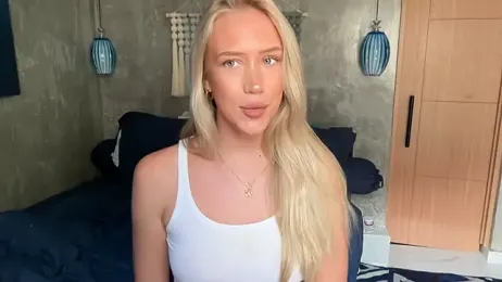 livsslife — Stripchat recorded stream image, 23.03.2026 02:30