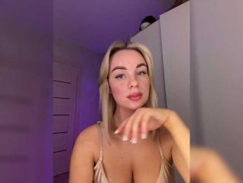 Mila-m — Bongacams recorded stream image, 07.03.2025 19:10