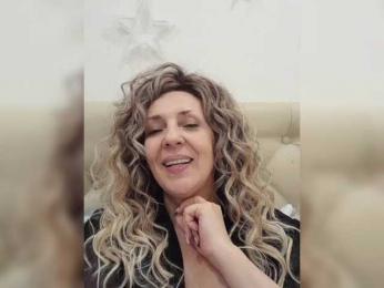 mery8poppins — Bongacams recorded stream screenshot (24 Mar 2026)