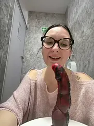 The_Snowwhitee — Stripchat recorded stream screenshot (24 Mar 2026)