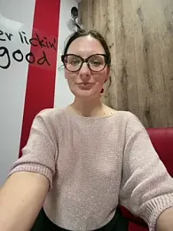 The_Snowwhitee — Stripchat recorded stream screenshot (24 Mar 2026)