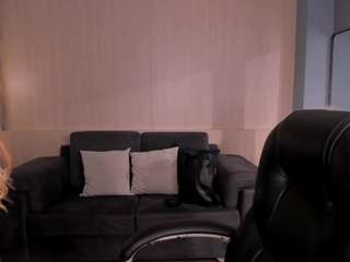 meganwest — Camsoda recorded stream image, 24.03.2026 18:20