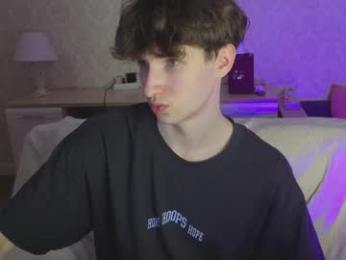 drinklinov — Chaturbate recorded stream image, 24.03.2026 20:10