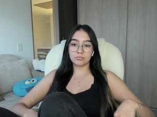 alexyferrer — Camsoda recorded stream image, 24.03.2026 22:50
