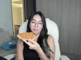 alexyferrer — Camsoda recorded stream image, 24.03.2026 22:50