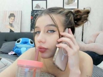 dolly-ll — Bongacams recorded stream image, 25.03.2026 13:20