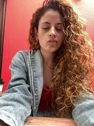 alana15 — Stripchat recorded stream screenshot (25 Mar 2026)