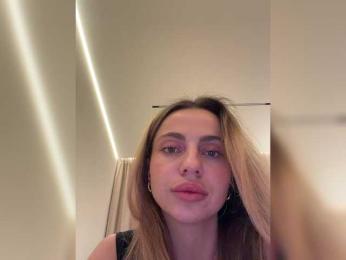 Nataliecroys — Bongacams recorded stream image, 25.03.2026 23:10