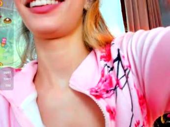 sassyt33n — Chaturbate recorded stream image, 26.03.2026 08:20