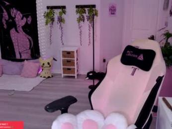 crimsonkitten — Chaturbate recorded stream screenshot (27 Mar 2026)