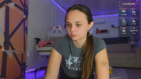 Misss_Vikk — Stripchat recorded stream image, 27.03.2026 17:10