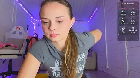 Misss_Vikk — Stripchat recorded stream image, 27.03.2026 17:10