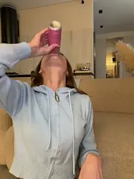 -AngelAri- — Stripchat recorded stream screenshot (27 Mar 2026)