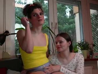 medelainexx — Chaturbate recorded stream image, 28.03.2026 14:30