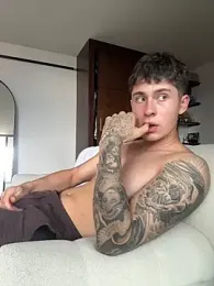 twinguys — Stripchat recorded stream screenshot (28 Mar 2026)