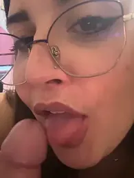Novababy18 — Stripchat recorded stream image, 07.03.2025 23:30