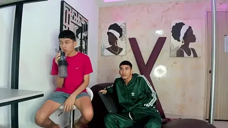 HORNY_PRETTY — Stripchat recorded stream image, 31.03.2026 19:20