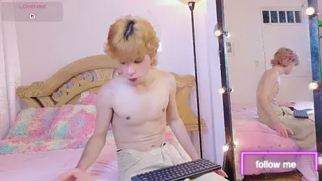 Bay_freedo — Stripchat recorded stream image, 31.03.2026 21:00