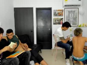 voyeurism_guys — Chaturbate recorded stream image, 31.03.2026 23:00