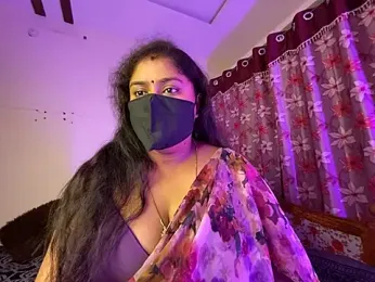 LouleyRanii — Stripchat recorded stream image, 01.04.2026 10:10