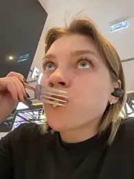 ValenciaShock — Stripchat recorded stream image, 01.04.2026 07:00