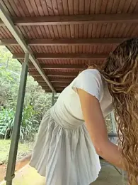 alana15 — Stripchat recorded stream screenshot (01 Apr 2026)