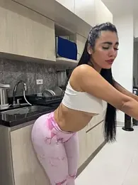 emma_andrew1 — Stripchat recorded stream image, 02.04.2026 00:20