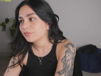 doubedeesarai — Chaturbate recorded stream image, 02.04.2026 03:30