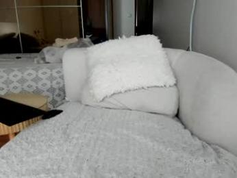 dulceys — Chaturbate recorded stream screenshot (02 Apr 2026)