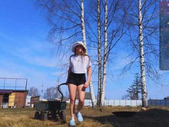 misss-vikki — Bongacams recorded stream screenshot (02 Apr 2026)