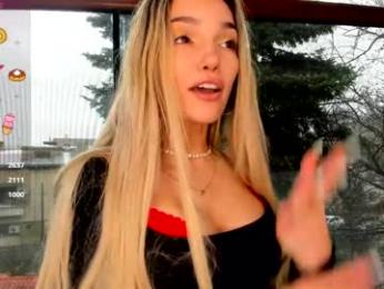 sassyt33n — Chaturbate recorded stream image, 02.04.2026 06:30