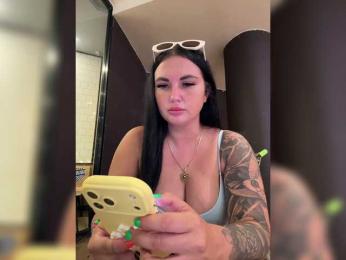 KROSHKA_N — Bongacams recorded stream image, 02.04.2026 09:10