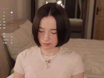 MissEssie — Bongacams recorded stream image, 02.04.2026 17:50