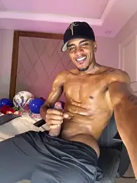 AaronCruz_ — Stripchat recorded stream image, 02.04.2026 21:00