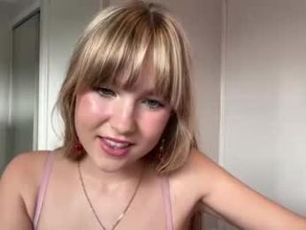 kittengirlxo — Chaturbate recorded stream image, 03.04.2026 03:40