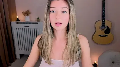 Lenamuti25 — Stripchat recorded stream screenshot (03 Apr 2026)