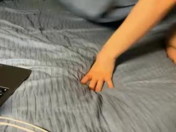 elisadikotti — Chaturbate recorded stream screenshot (04 Apr 2026)