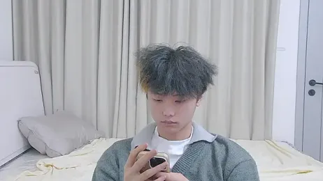 icecream-002 — Stripchat recorded stream image, 04.04.2026 06:40