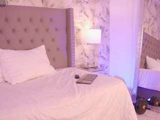 charlotte-harris — Camsoda recorded stream image, 04.04.2026 02:40