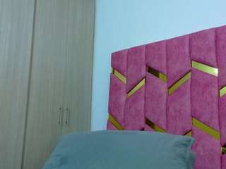 valentinarivas — Camsoda recorded stream image, 04.04.2026 11:40