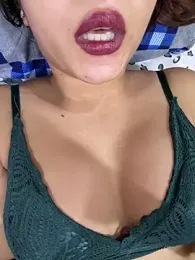 Queen_sofiyaa — Stripchat recorded stream image, 04.04.2026 18:30
