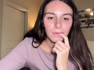 graciesmith27 — Camsoda recorded stream image, 04.04.2026 21:40