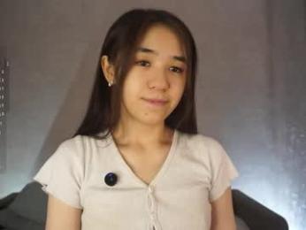 _vi_vi_ — Chaturbate recorded stream image, 04.04.2026 17:30