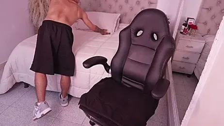 JhoanLeandro — Stripchat recorded stream image, 05.04.2026 08:10