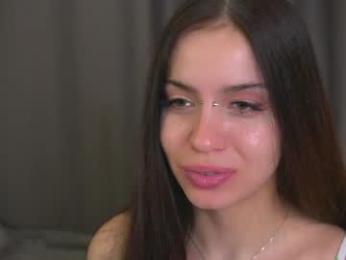 vivid_girls — Chaturbate recorded stream image, 05.04.2026 09:00